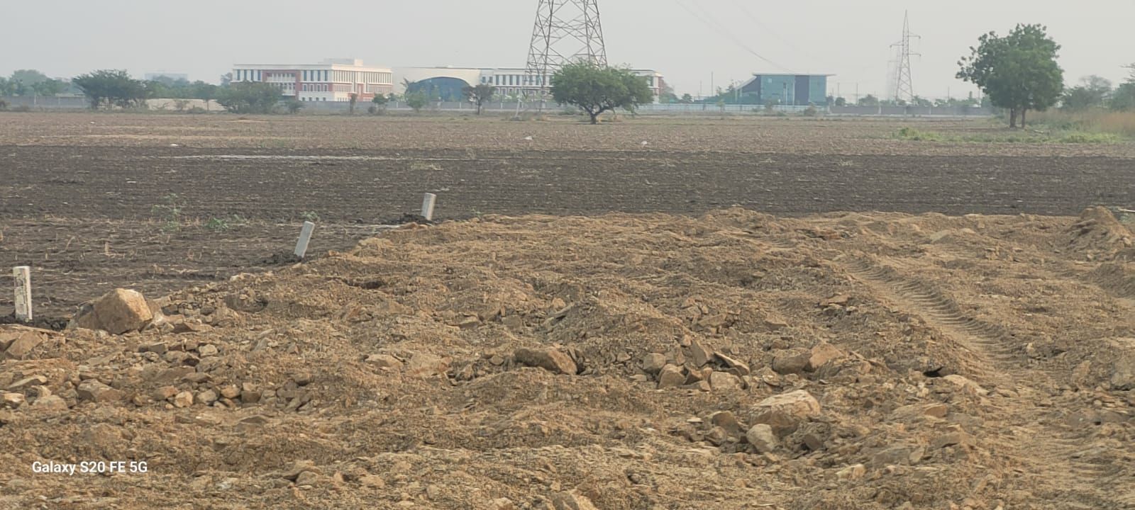 Plot for Sale in Guntur City, 135 Square Yards Just for 12 lakhs, Back